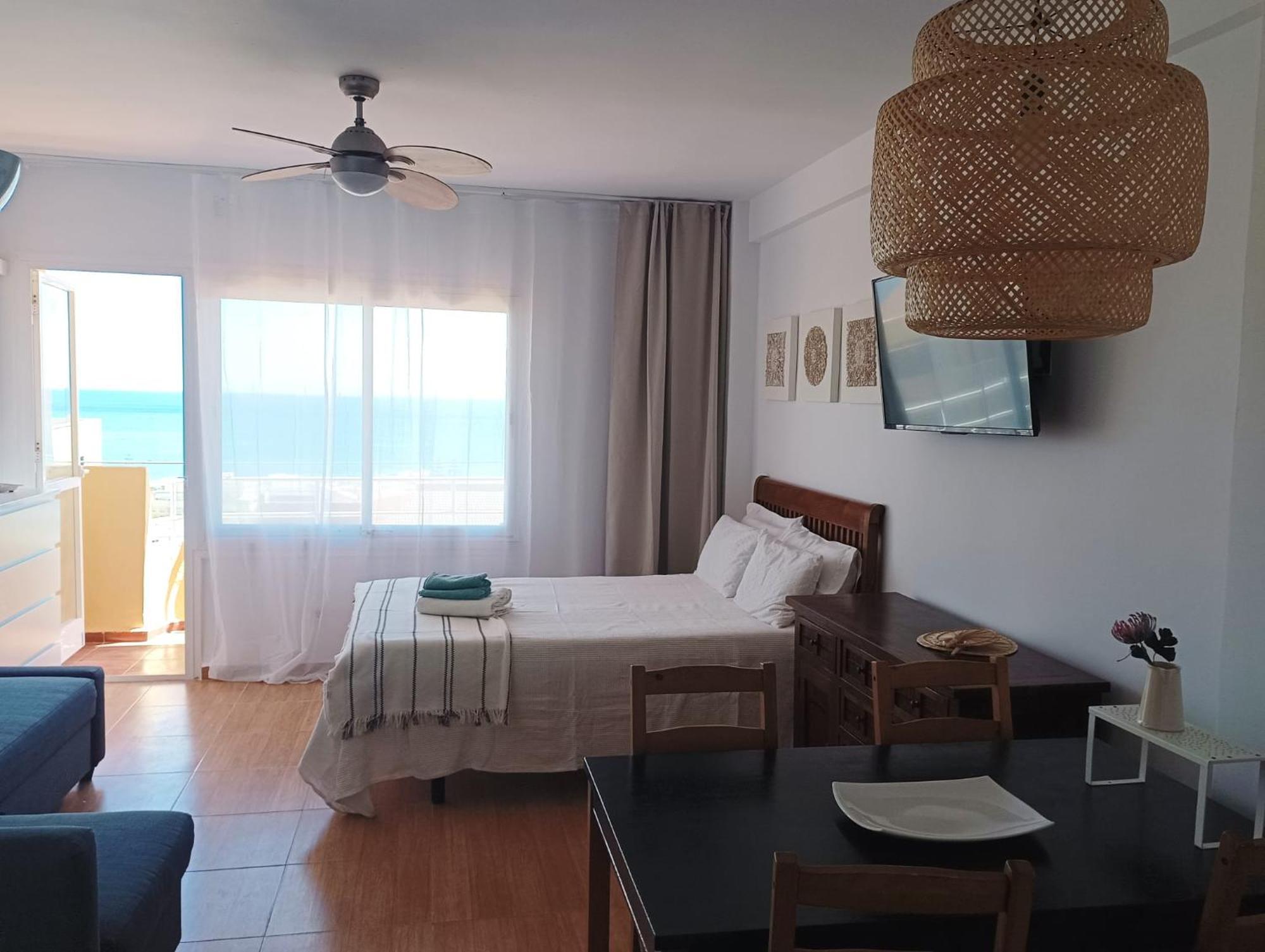 Club Bellavista - Apartamento Con Vistas Al Mar Torremolinos Exteriör bild